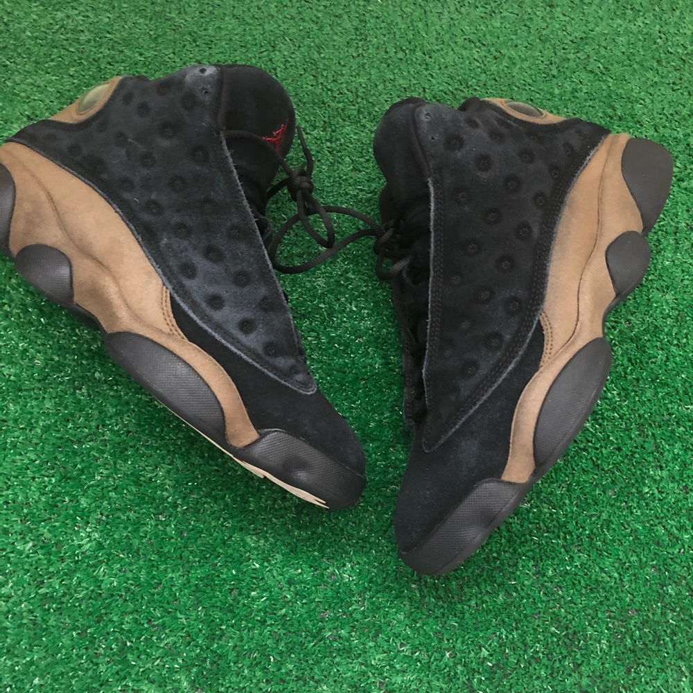 Jordan 11 Olive size 9